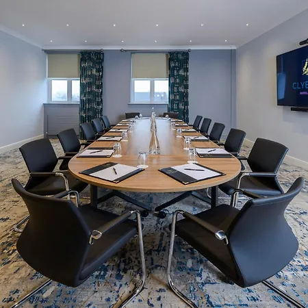 Clybaun Otel 4*